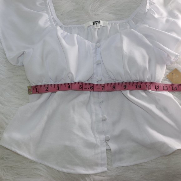 Madden NYC White Flutter Sleeve Button Front Top - Size Small, NWT - Picture 6 of 8